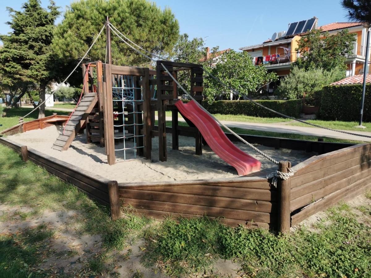 Stella Deluxe Superior 5 Star Apartment, Your Piece Of Heaven By The Sea & Park, With Sea View Novigrad Istria Esterno foto