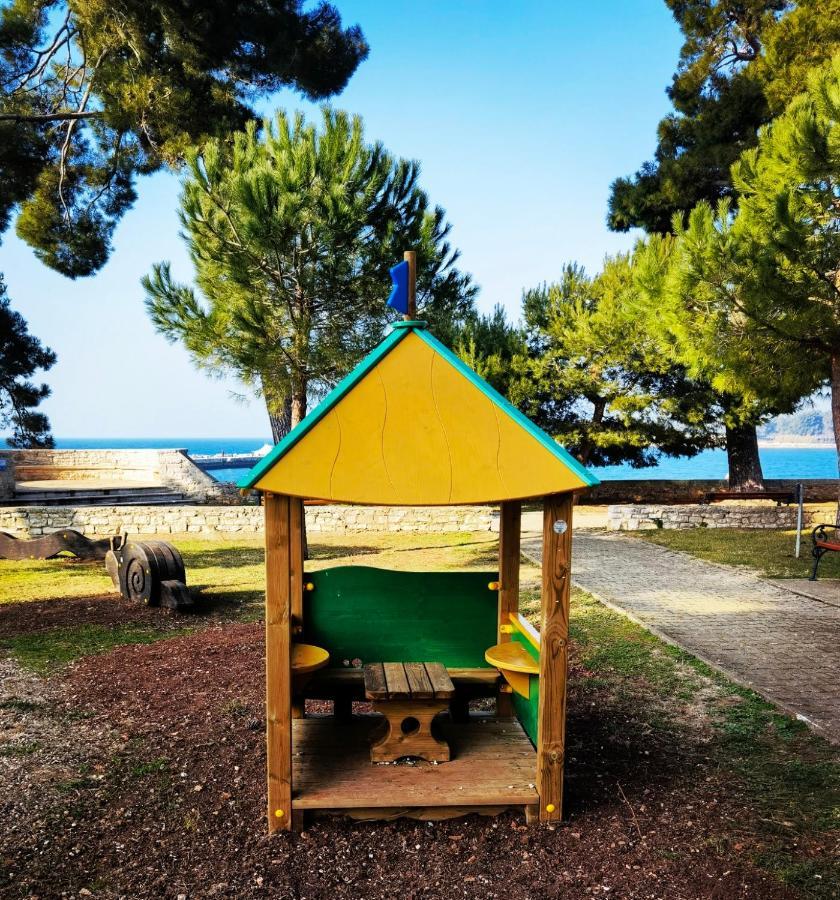 Stella Deluxe Superior 5 Star Apartment, Your Piece Of Heaven By The Sea & Park, With Sea View Novigrad Istria Esterno foto